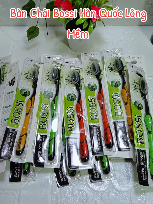 Bàn chải đánh răng Bossi than hoạt tính. #banchaidanhrang #banchaidanhranglongmem #banchaibossi #banchaithanhoattinh #huyencop86 