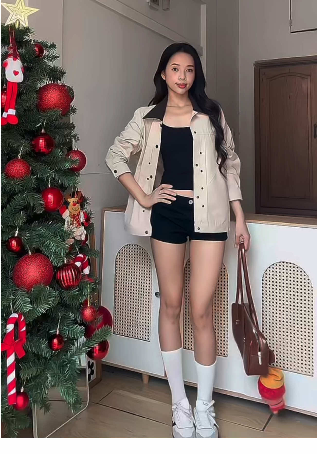 Outfit check với áo khoát kaki #1m68review #bycamcam #aokaki #aokhoatkaki #aokhoat 