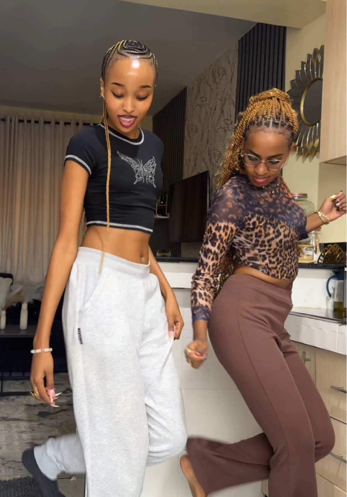 dc - @𝑇𝑒𝑒🤎🎀 #muturaisafruit #klaranjeriii #fypシ゚viral @Karol Katish 