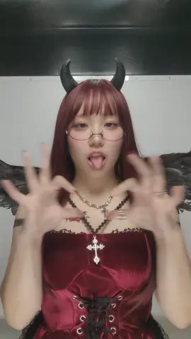 次は何のコスしようかな…🤔💭 #ハロウィン #コスプレ #foryou #fyp #05 