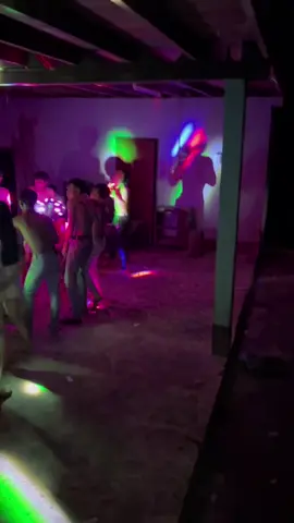 #เทรนด์วันนี้ @Lin Lin🧸 @Phoy Manee #ມ່ວນນ້ອງມ່ວນ😂😂 #🤣🤣 