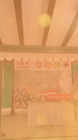 Pada Hari Sabtu, 01 November 2025 Perjanjian kerjasama antara Kantor SAR Yogyakarta dengan IOF Pengda DIY yang Bertempat di Pendopo Narti's Kotagede Kota Yogyakarta. Perjanjian ini bertujuan untuk Meningkatkan koordinasi dan sinergitas baik dalam pelaksanaan Operasi SAR di wilayah DIY dan Pelatihan dikedua belah Pihak. Penandatanganan Kerjasama ini di hadiri oleh Kepala Kantor SAR Yogyakarta beserta pejabat Kantor SAR dan dari Pihak IOF Pengda DIY dihadiri Ketua IOF Pengda DIY Kombes Pol H.Burkan Rudi Satria, S.I.K dan jajaran IOF Pengda DIY dari 4 kabupaten dan 1 kotamadya Yogyakarta. #fyp #foryoupage #viral #tiktoktrend #basarnas 