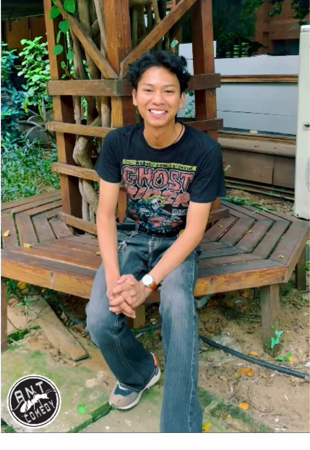 He is a “ဖုန်းနံပါတ်တောင်းတဲ့သူ