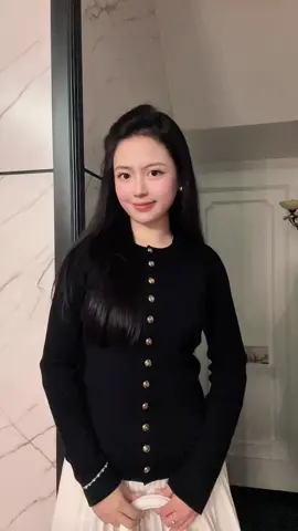 người đẹp vì áo #fyp 