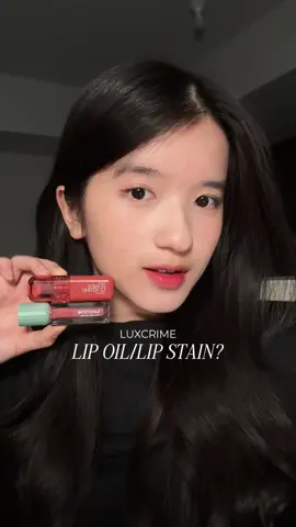 Kalau kalian bingung pilih lip oil atau lip stainnya luxcrime kalian harus tonton sampe akhir! 👀❤️ Product details — Luxcrime Power Glasting Tinted Lip Oil — Luxcrime Ultra Light Lip Stain #luxcrime #lipoil #lipstain #liptint #makeuplokal @luxcrime_id 