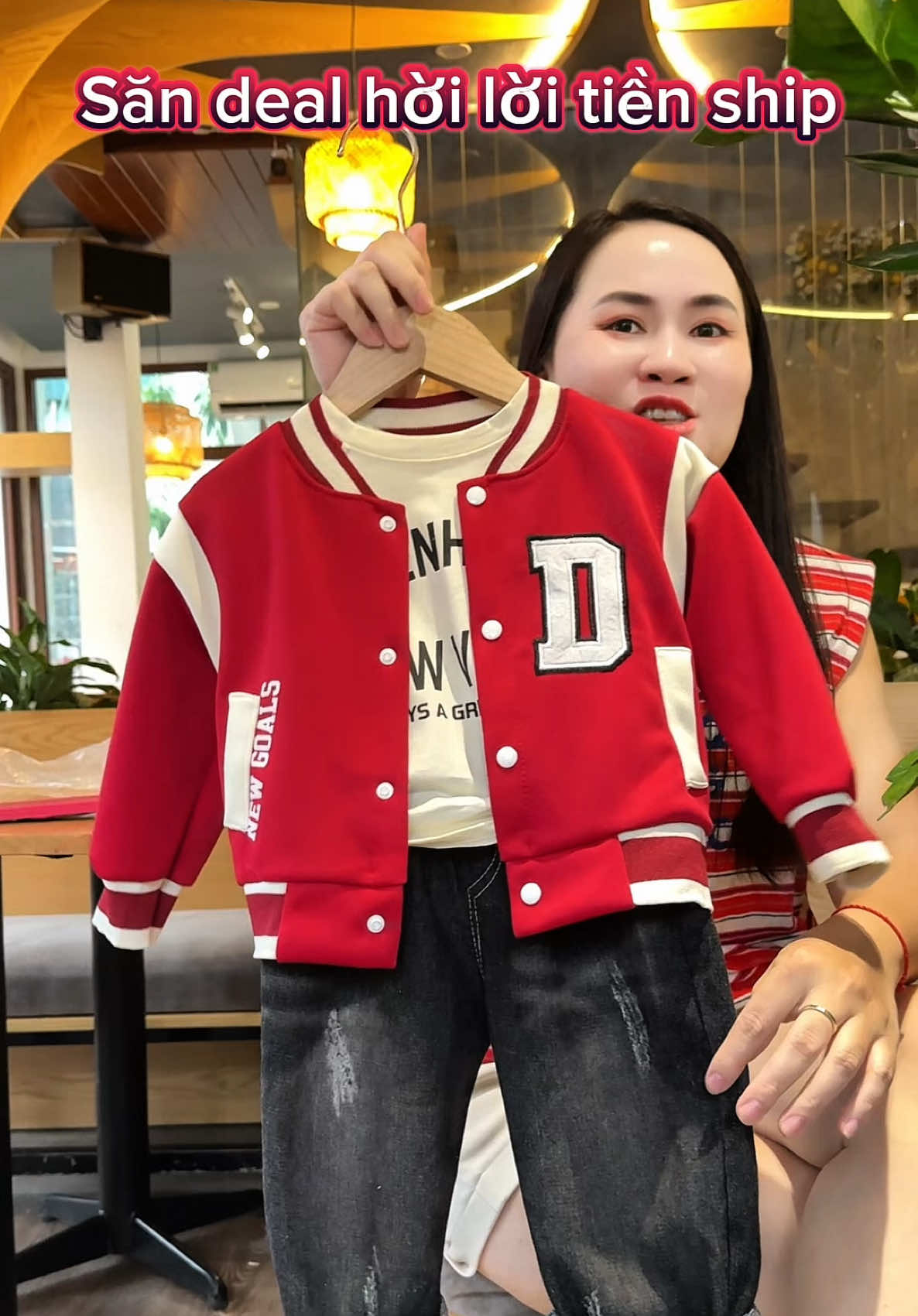 Bộ bé trai ngầu đét mặc đi chơi đi tiệc ăn cưới tết Noel đẹp ạ #thoitrangtreem #tiktokshop #bobetrai #bobetraidep #setbetrai 