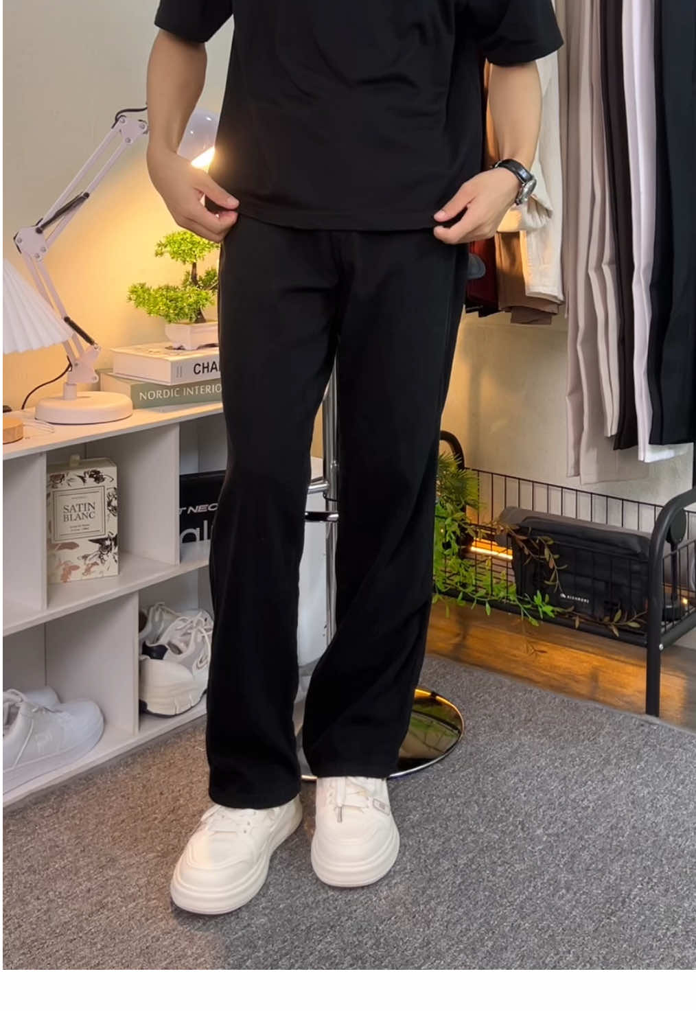 seCakep itu loose jeansnya bro!!#jiniso7th #gen7jiniso #sevenyearsstrong 