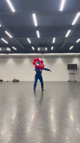 今年の仮装はミャクミャクだったよ💙❤️ ちなみに万博は行ってない！ #dancer #ダンス #ミャクミャク #ハロウィン #仮装 