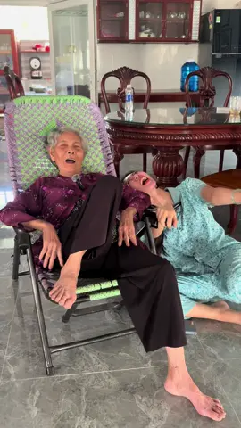 Tiếp tục seri những ngành nghề Nội sẽ làm khi sang Đức (pặc 3), top 2: Đầu bếp 🤤🤤 #tiếngđức🇩🇪 #duhocduc🇩🇪 #hoctiengducmoingay #duhocngheduc 