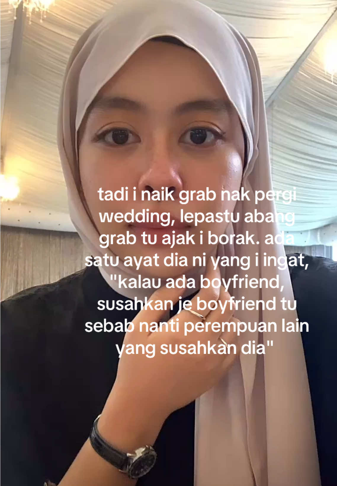 mungkin abang grab tu pelik kenapa aku pergi wedding sorang tak bawak boyfriend 🤣