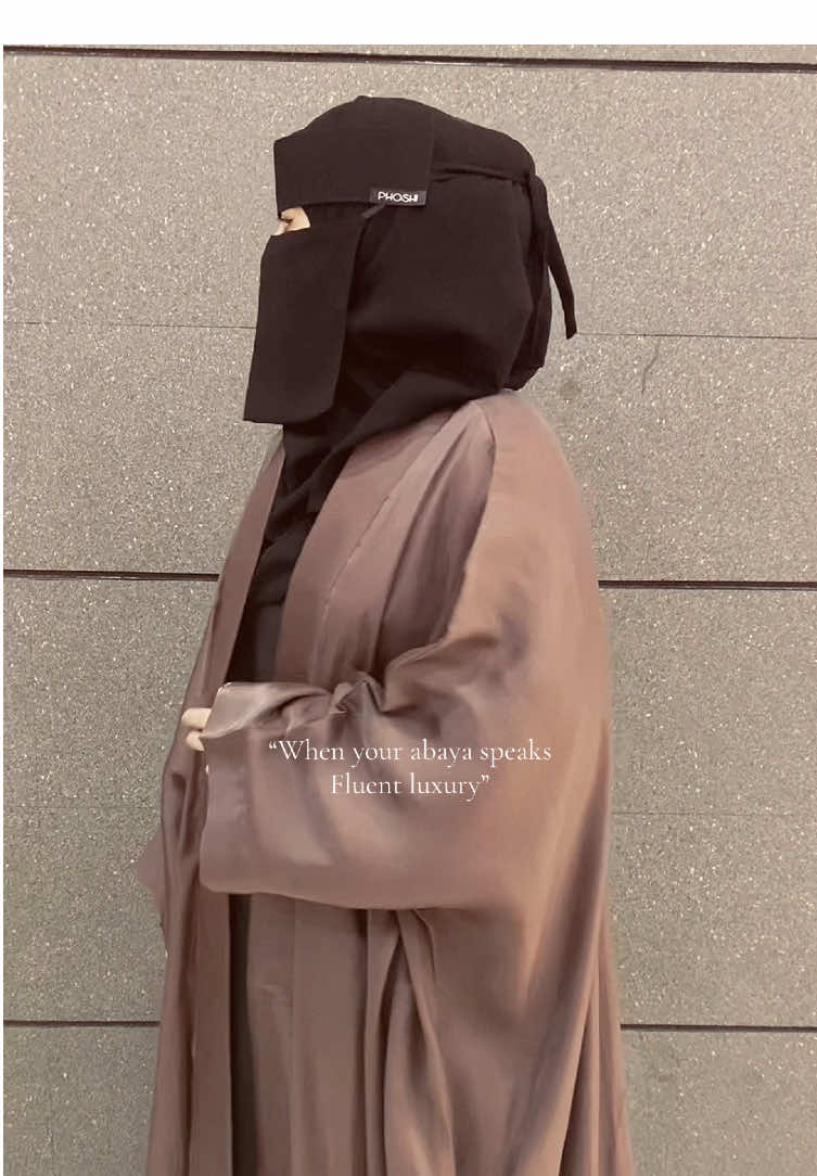 Obsessed with this abaya🥹😭🔥#saudiniqab #abayadubai #foryou #fyp #viralvideo 