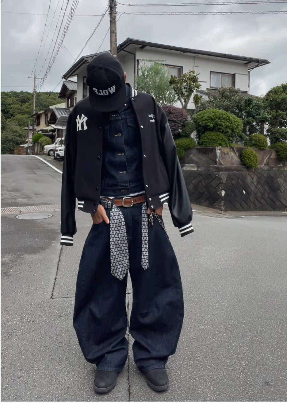 Japanese new street style🌟💫　　　いつか俺の服が色んな人に見てもらえるといいな👀👀コラボもいいけど結局は個だよね。 #ファッション  #海外フアッション  #ストリートシック  #OOTD  #streetwear 