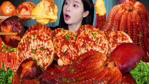 매운문어가리비찜 with 버섯 🔥🐙🐚 볶음밥까지! (feat. 체다치즈소스, 마요네즈!) Spicy Braised Octopus and Scallops ☆ Spicy Seafood 🔥 Fried Rice ピリ辛タコとホタテの海鮮煮込み ☆ スパイシーシーフード🔥チャーハン Bạch tuộc và sò điệp om cay ☆ Hải sản cay nồng 🔥 Cơm chiên Gurita rebus pedas dan kerang ☆ Makanan laut pedas 🔥 Nasi goreng . . #mukbang #asmr #eating #food #seafood