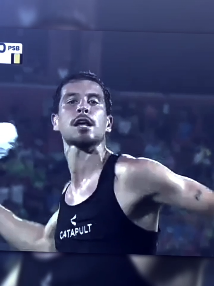 Momen proff haye mengamuk kepada wasit karena bajunya dibikin sobek pemain Bali united 🥶 sc : @vidiosports  #thomhaye #persibbandung #footballedit 