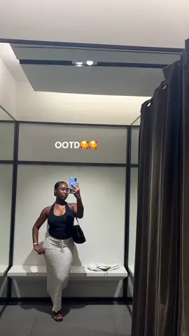 I love you guys, but Jesus loves you more💗✨| Good morning november🥰🙌🏾 | A little selfcare & shopping 🤍|  Spend the evening with me | grwm | day in my life vlogs |  #fypシ #diml #grwm #productiveday #dailyreset Skincare products used 🫧 Skin 1004 tea trica ampoule @SKIN1004 US  Kiehl’s ultra facial cream sunscreen @Kiehl’s Canada @Kiehl's Since 1851  Makeup products used💄 Dior backstage concealer @Diorbeauty  Glow balm blush @Wow Cosmetica  L’oreal telescopic mascara @L’Oreal USA  @L'Oreal Paris  Lancome lip gloss @Lancôme | @PARFOIS  @Clinique 