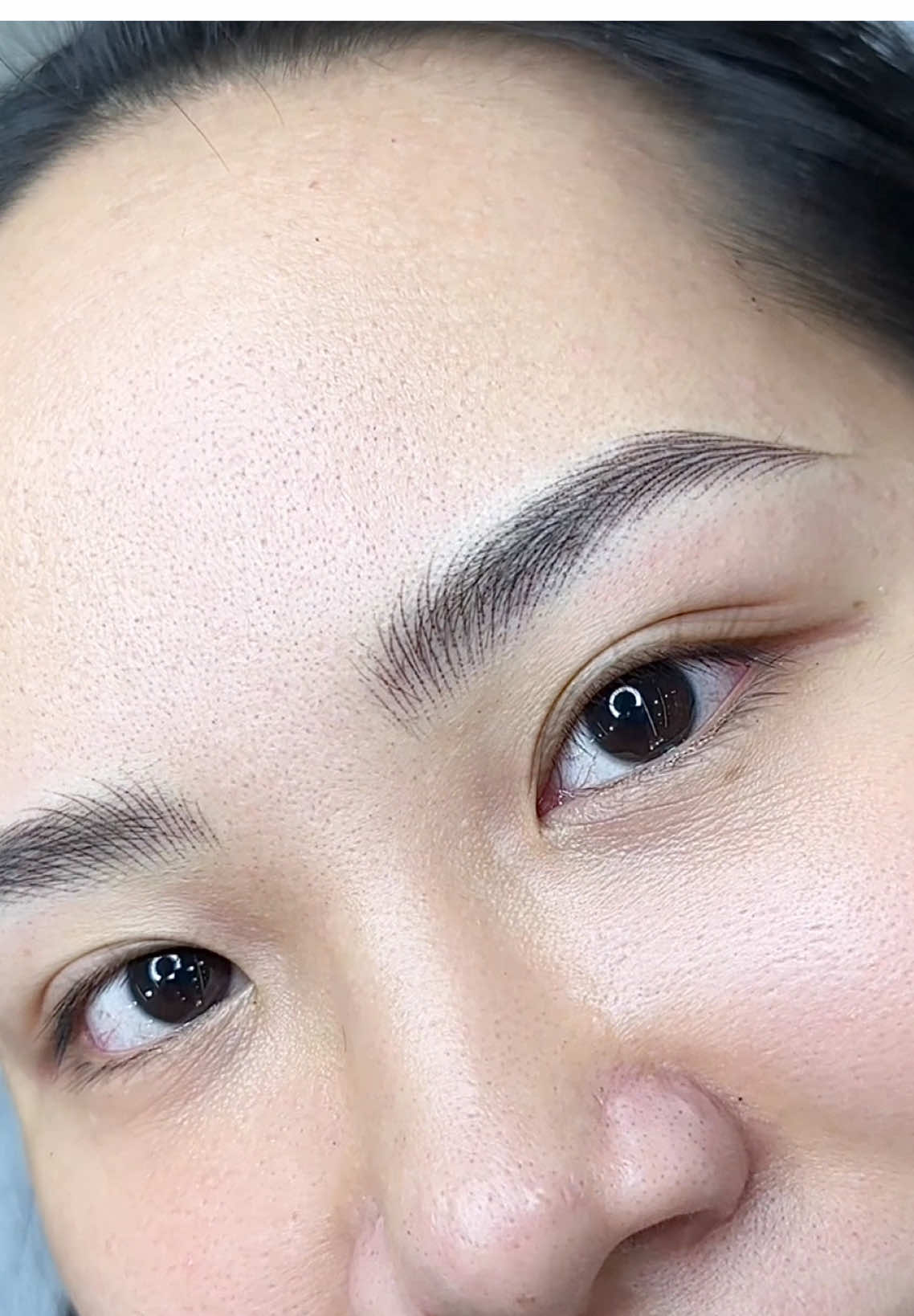 CHÂN MÀY SỢI SIÊU THỰC quay xa sẽ như thế nào…? Nay đổi góc quay toàn mặt cho các chị đẹp ngắm dáng mày ạ🤪#phunxamthammy #xuhuongtiktok #phunxamdep #dieukhacchanmay #phaysoichanmay 