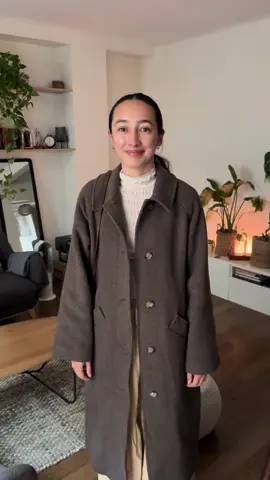 What’s your cure for a rough week? Mine’s a trip to the bookstore😉 #americaninparis #parisbookstore #booklover #bookdate #adulthobbies   