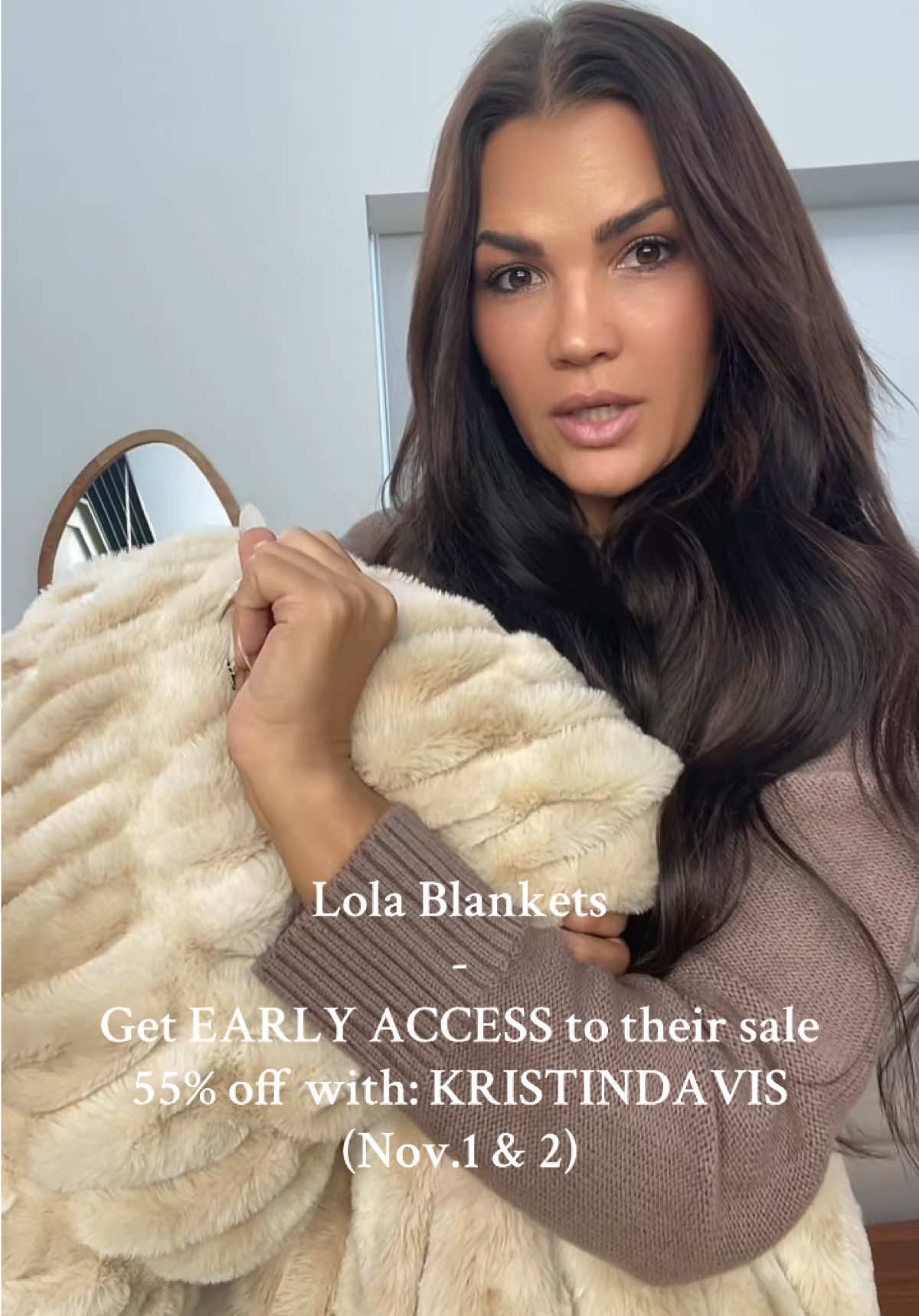 EARLY ACCESS SALE! Nov. 1 & 2 55% off @lolablankets with: KRISTINDAVIS #lolablanket #giftidea #holidaygiftguide 