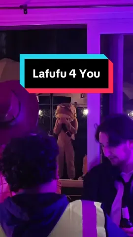 The Lafufu you threw out threw this party 4 u #labubu #lafufu #halloweencostume #halloweenparty #diycostumes 