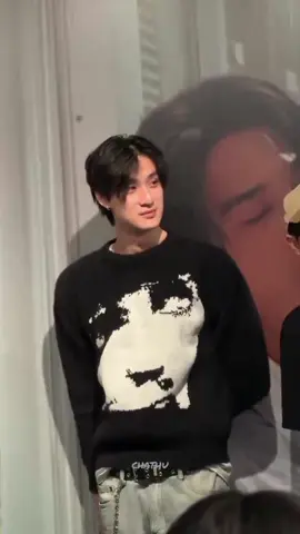 Tee gandengan sama mamanya Dew 😭 dew bisa gak ultah tiap bulan aja 😊 cr to the owner 🙏 #dew_jsu #tee_vtp #dewtee