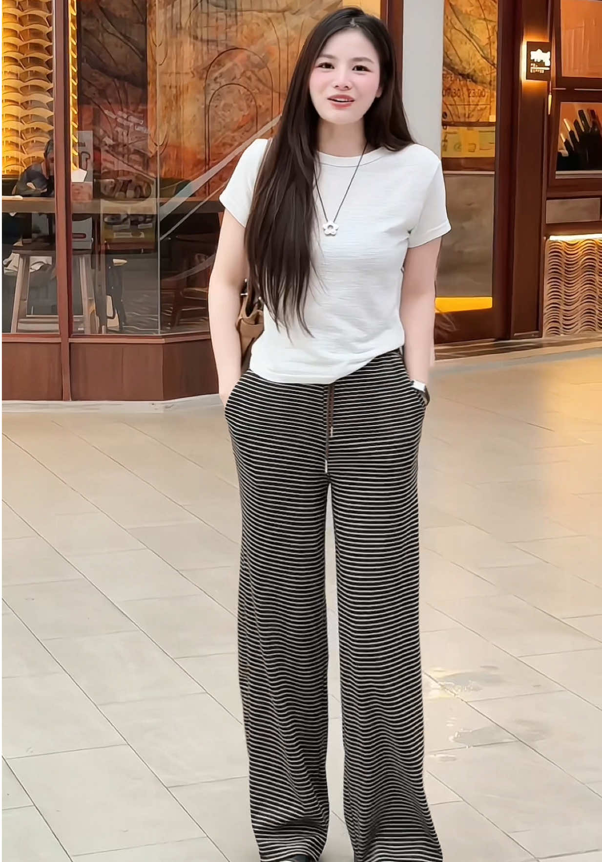 QUẦN SUÔNG KẺ, Quần len dáng suông nữ hack dáng, quầng suông rộng cạp cao #quansuong #quanongrong #quancapcao #quanni #quanongrong 