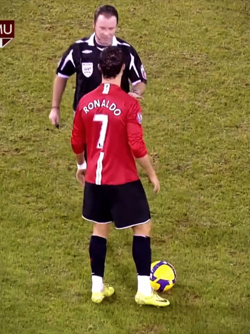 Young Ronaldo 🔥🐐 #ronaldo #cristianoronaldo #football #fyp 