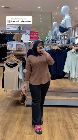 Membalas @LAAAA jgn lupa di klik kranjang kuning🥰 #celanacutbray #celanawanita #outfitcheck #xybcaa 
