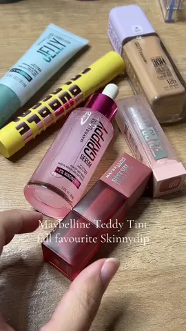 @Maybelline NY Teddy tints are perfect for fall makeup looks! Hydrating, buildable color that lasts up to 12 hours. My favorite shades are Skinnydip and Current mood ❤️ #maybelline #bfcm #liptint #teddytint #lips 