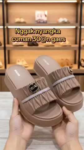 sendal murah enak dipakai no slip #sandal #sandalmurah #sandalwanita #sandalseharihari #fyppppppppppppppppppppppp 