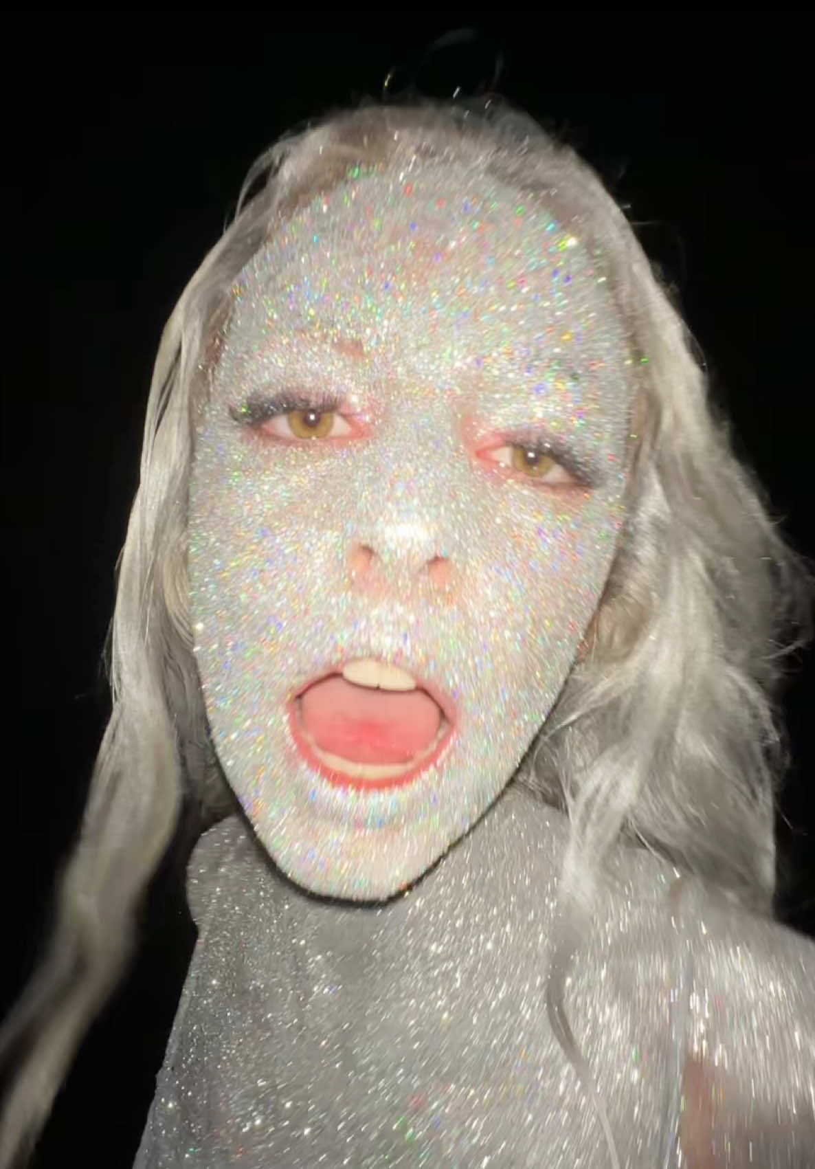 took me 5 hours to wash this off… #nataliereynolds #halloween #costume #glitter 