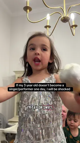 she threw us a plot twist with the song choice !!! @Taylor Nation @Taylor Swift @Travis Kelce #swiftie #taylorswift #threeyearoldsinger 