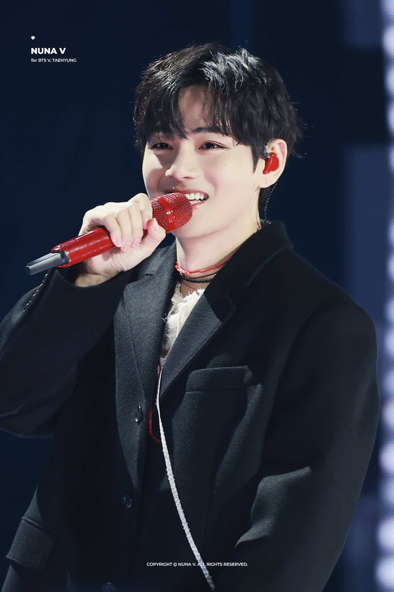 Stage đầu tiên của ảnh sau xuất ngũ 🫰#taehyung #fypシ゚ #viral 