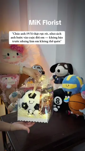 Box quà gấu bóng đá tặng bạn trai #mikflorist #quatangbantrai #viral #boxbanhkeo #19thang11 