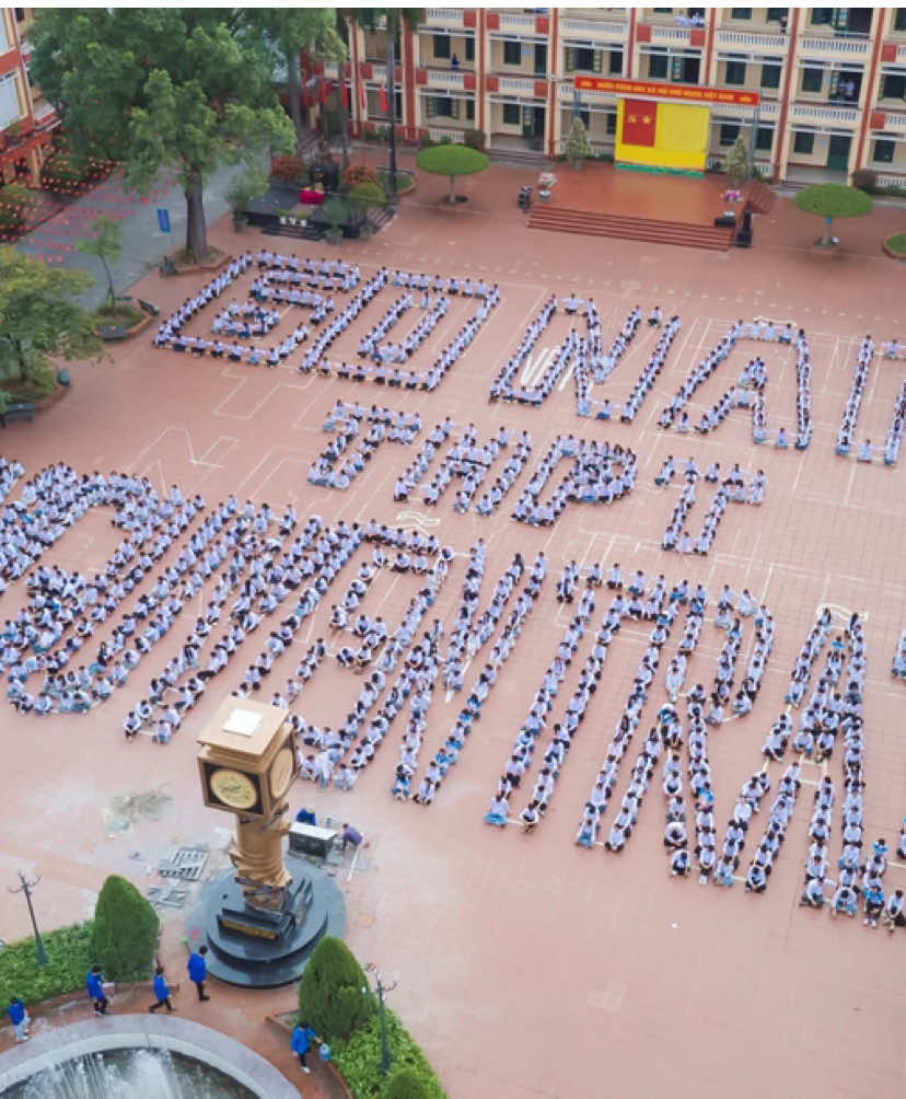 60 NĂM TRƯỜNG THPT NGUYỄN TRÃI ❤️  Suốt 60 năm qua, ngôi trường mang tên bậc anh hùng văn hóa Nguyễn Trãi đã không ngừng lớn mạnh – trở thành mái nhà tri thức, nơi ươm mầm bao thế hệ học trò, những con người giỏi giang, nhiệt huyết và đầy hoài bão. Hôm nay, chúng ta không chỉ nhìn lại hành trình vẻ vang ấy mà còn cùng nhau tiếp nối tinh thần “Tôn sư trọng đạo – Học để vươn xa”, để Nguyễn Trãi mãi là niềm tự hào của biết bao thế hệ. Xin gửi lời tri ân sâu sắc tới các thầy cô – những người đã và đang thắp sáng ngọn đuốc tri thức. Chúc các thầy cô luôn mạnh khỏe, hạnh phúc. Chúc các bạn học sinh hôm nay tiếp tục giữ vững truyền thống hiếu học, năng động và sáng tạo. Chúc mừng 60 năm – Nguyễn Trãi mãi vững vàng, tỏa sáng và đầy nhiệt huyết! 🎉  #truongthptnguyentraithaibinh #thptnguyentraithaibinh #trending #60namthanhlaptruong 