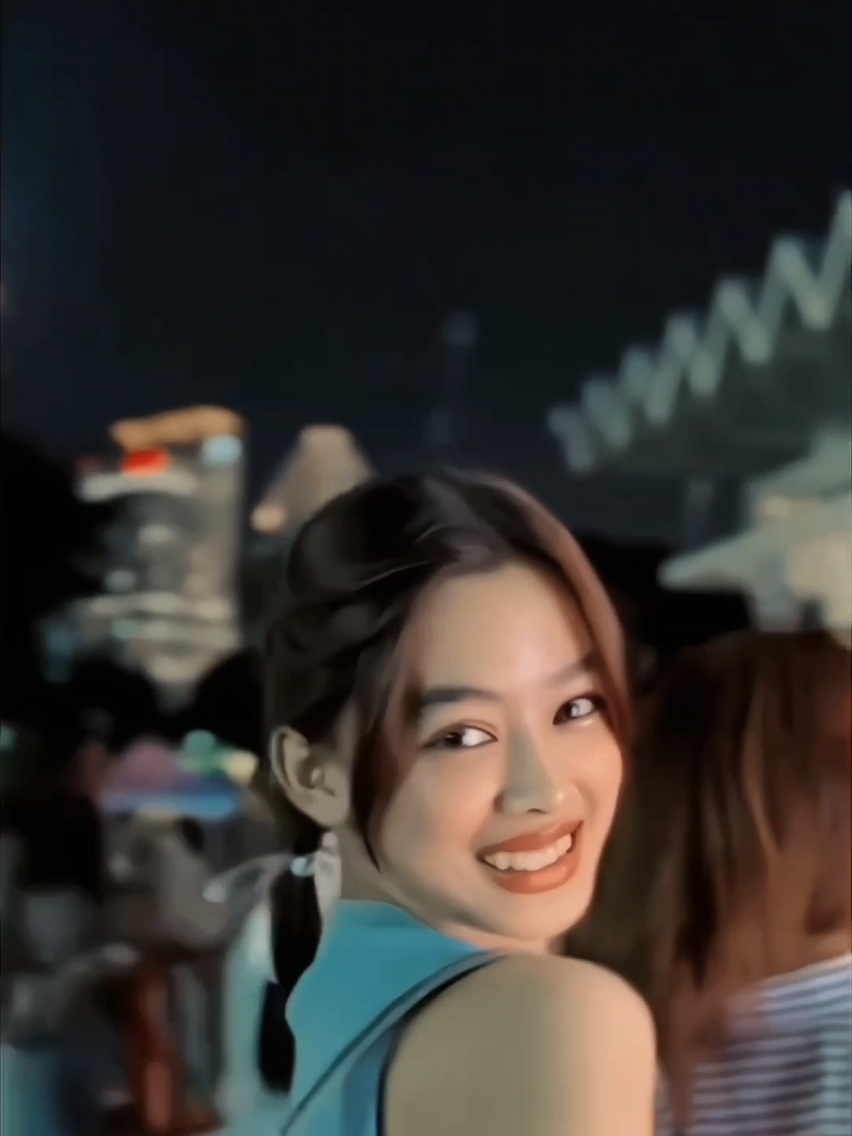 dia tuh perfect bgt,cntik iya,manis iya,imut iya🙇🏻,kurangnya dia cuma 1,gabisa di miliki😊#aqellacalista #asmaragenzsctv #fylpシviral #aqeeversofficial #bismilahfyp #4upageシ #