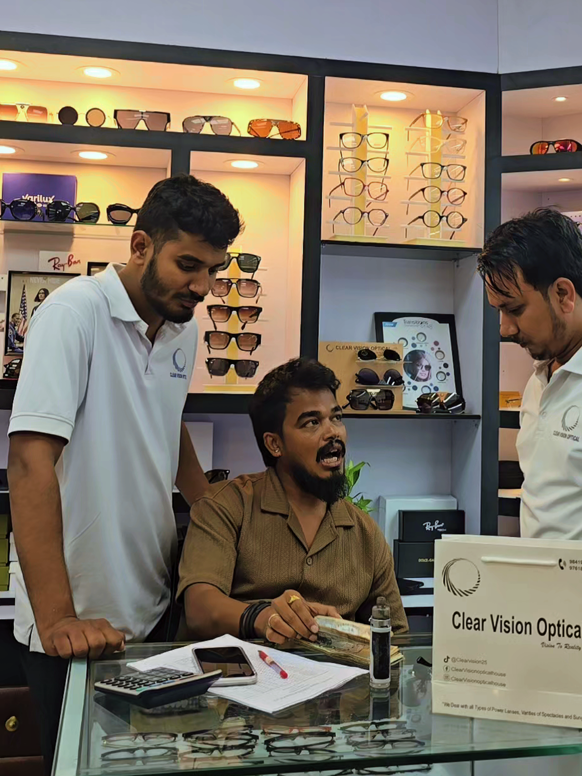 comedy #bharatpur #clearvisionoptical #chitwan_muser #comedyvideo 