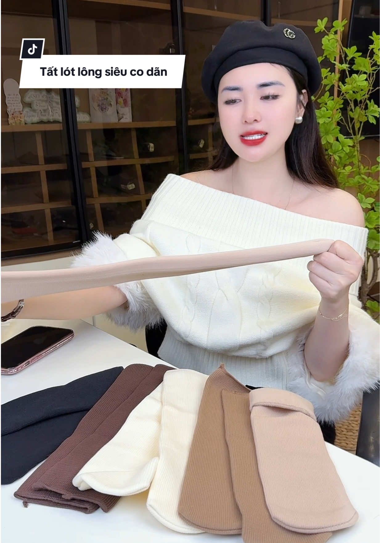 Combo 5-10 đôi tất lót lông đi rất ấm nha mí nàng #thudongxudaily #tatchan #tatchancocao #tatchannu 