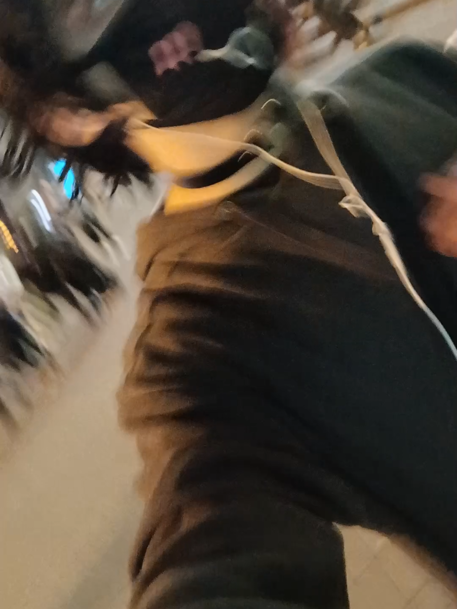 фуууу нормисы не будьте такими люди #femboy #halloween #нормисы  #cringe #киев 