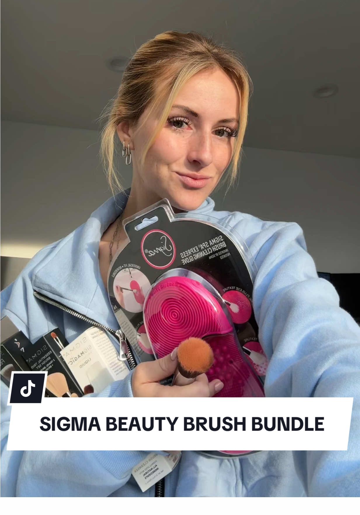 @Sigma Beauty Brush Care Bundle!! And the Sigma Beauty Brush Essentials Kit!! Eeeeek so stoked!! #sigmabeauty #beautyfinds #spotlightfinds #tiktokshopblackfriday #tiktokshopcybermonday 