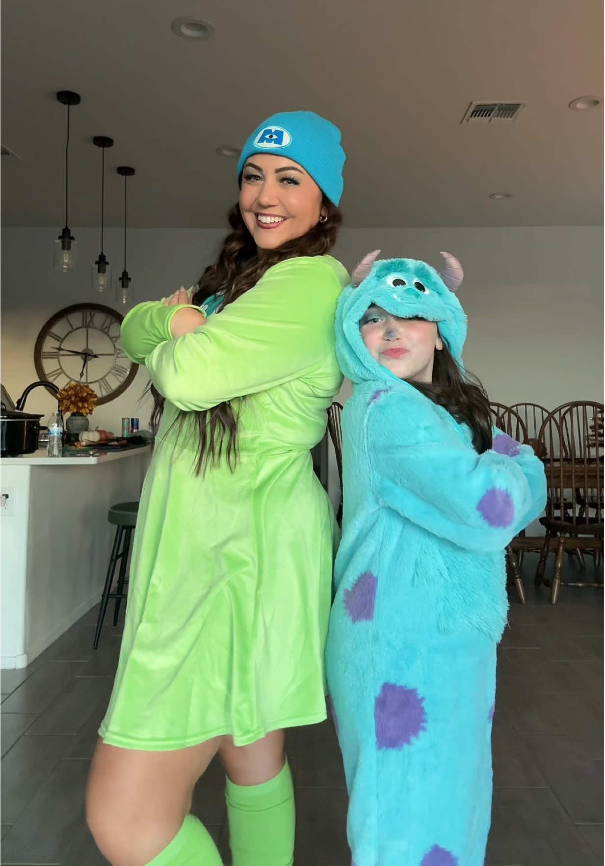 How old do you think she’ll be before she stops letting me do matching costumes with her? Because I’m looking for these moments! ❤️  @@Brenna Novello @@Brenna Novello @@Brenna Novello##size14##halloween##halloweencostume##halloweenlook