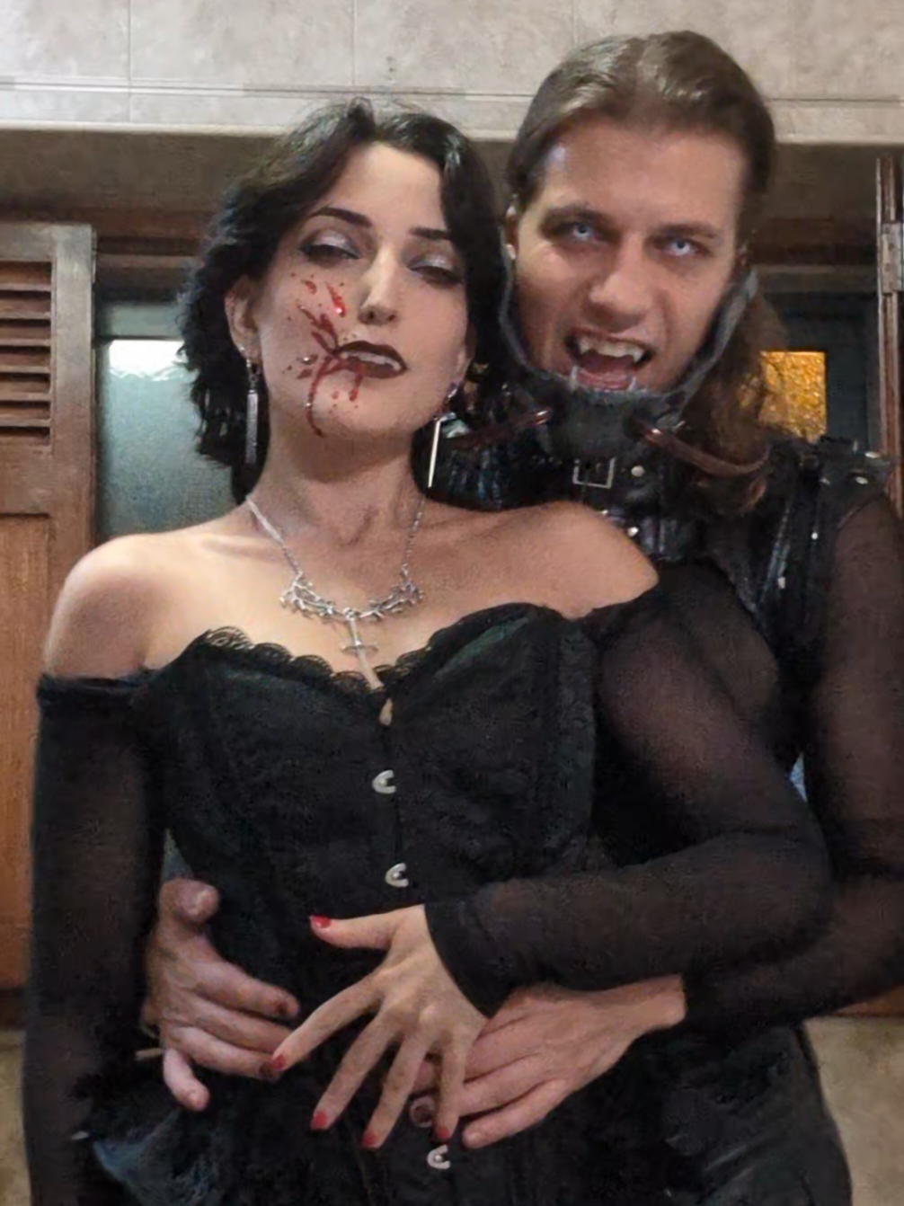 hard launch with @ghost_venom.mt cause our outfits went hard for Halloween 😶‍🌫️ #darkinspo  #vampires #vampirethemasquerade  #queenofthedamned 