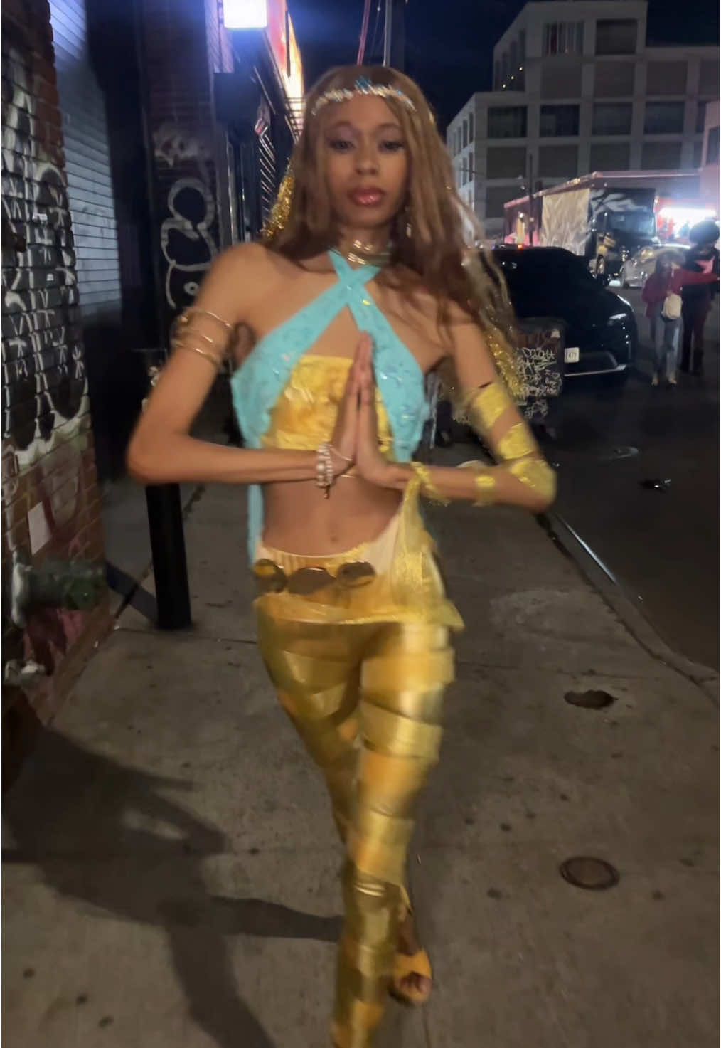 daughter of the mummy 👸🏾🩵✨ #jewelieanderson #cleodenile #monsterhigh #cleopatra #nyc 