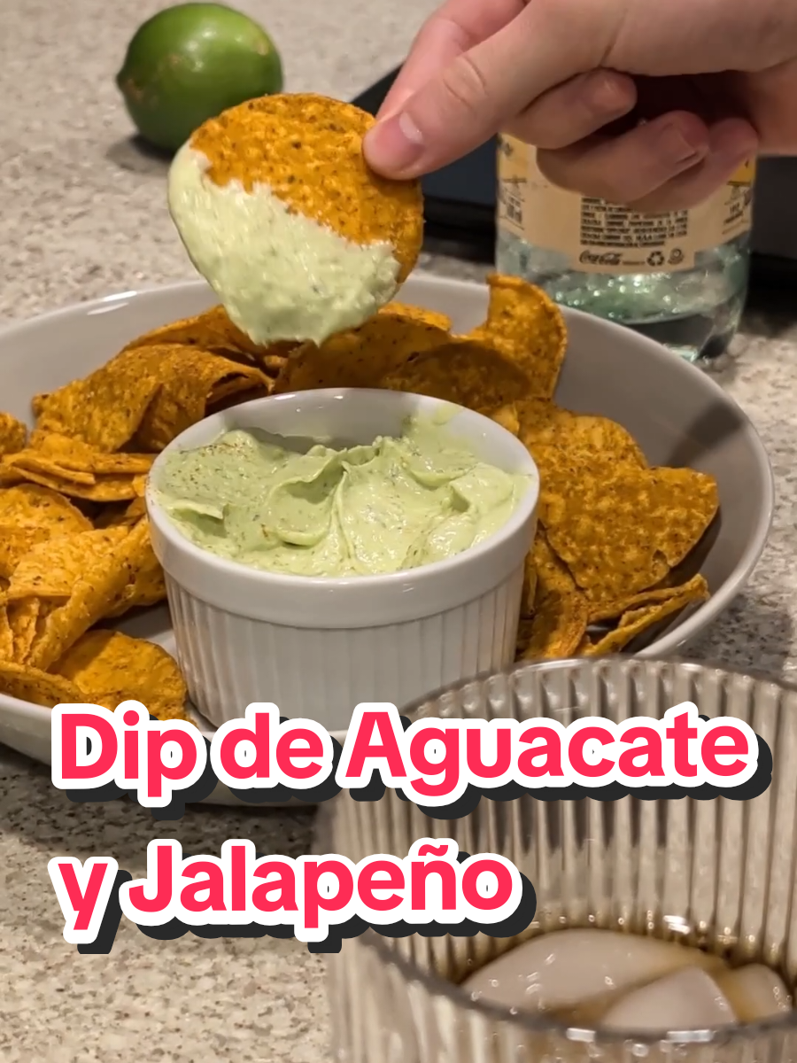 Dip de aguacate con jalapeño para mi #Miercolitos 