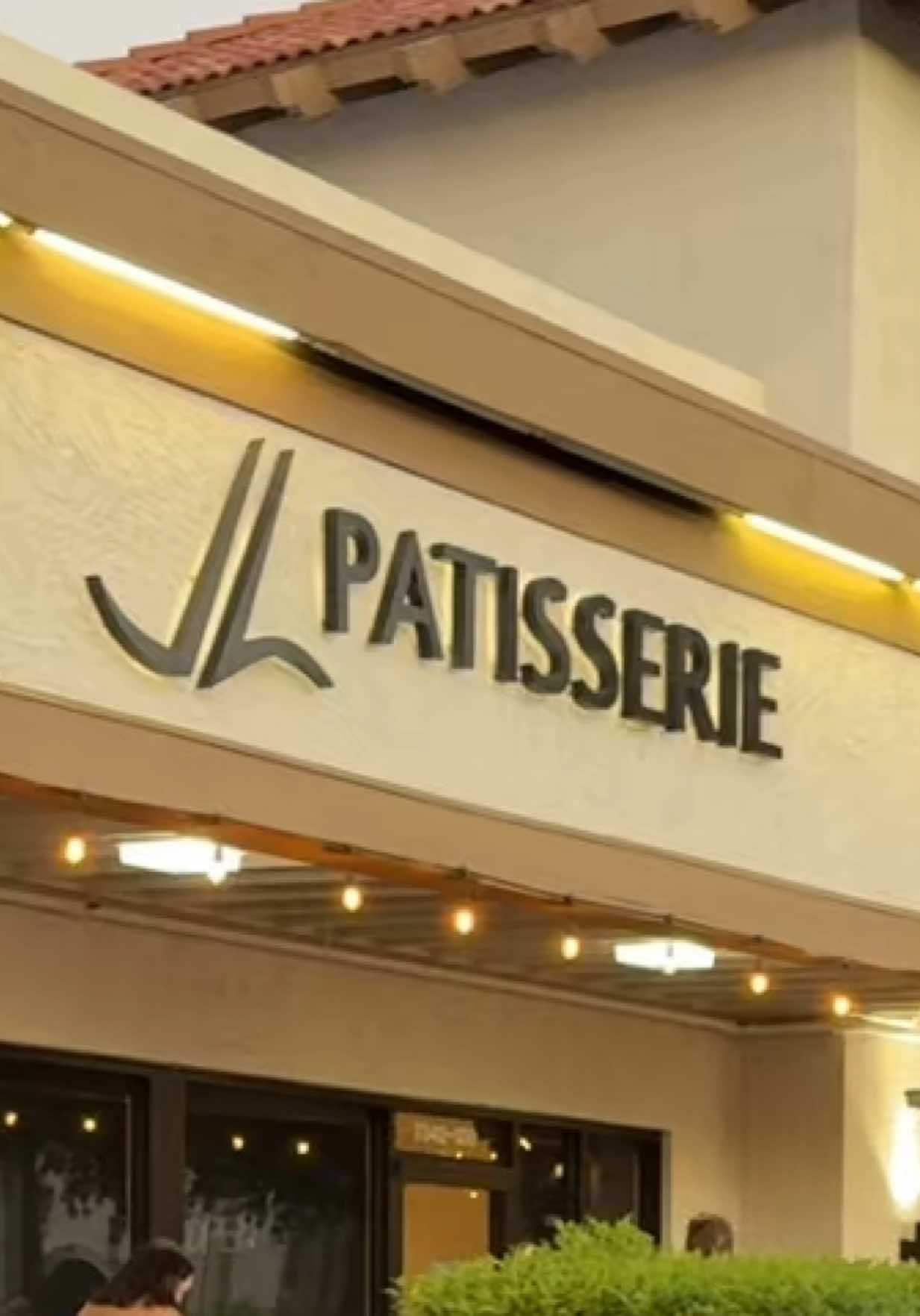 Went to get some pastries today @JLPATISSERIE!!! #jlpatisserieaz #crosiant #jlpatisserie #sweettooth #fyp 