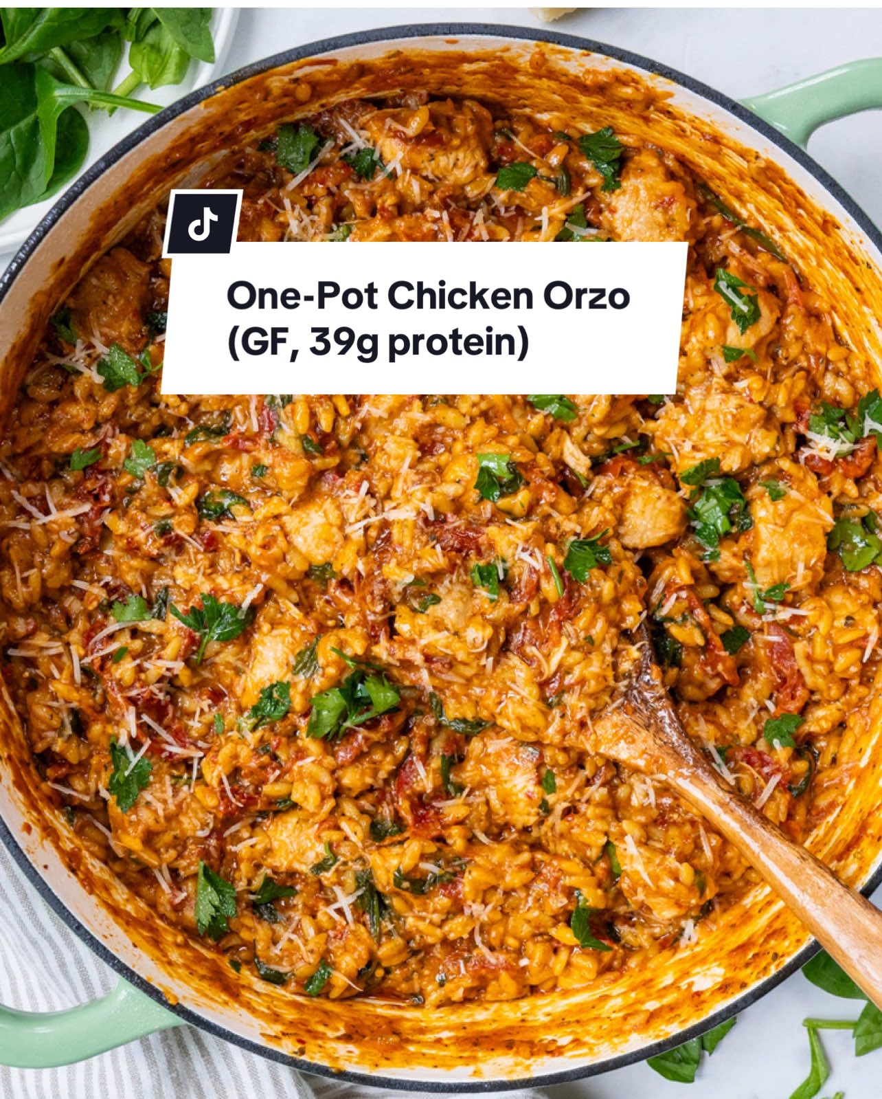 This gluten free “Marry Me” Chicken Orzo is a one pot meal that makes for an easy, healthy weeknight dinner. It can be whipped up in less than 30 minutes. And, one serving contains 39g of protein making it a high protein meal the whole family can enjoy.  ✨ Full recipe with measurements can be found in bio ✨  #EasyRecipes #onepotmeal #DinnerIdeas #familydinner #glutenfree