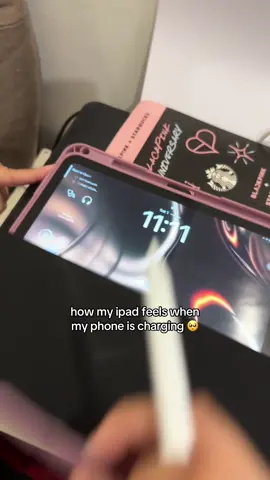 Felt bad for my ipad a16 🥺❤️ #ipad #ipadcase #caserecommendation #foryou #tiktokbudol 