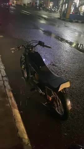 hujan euy😩 #rxking #byankerok_135cc #twostroke #rxkingstory #fypシ゚ 