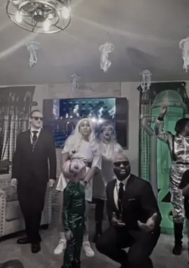 #halloween #alien #MIB 