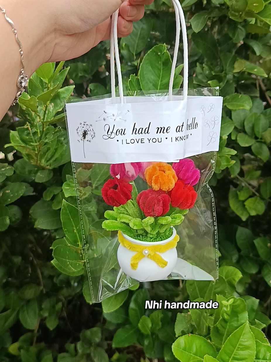 chậu hoa tulip mini kẽm nhung xinh.có ship cod ạ 🌷 #xuhuong #handmade #kemnhung #hoakemnhung #kemnhungloai1 