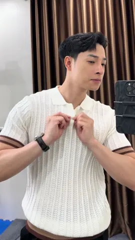 một chiếc dệt kim hoạ tiết sang quá trời #tupolice 